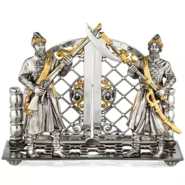 The "Guardians" napkin holder